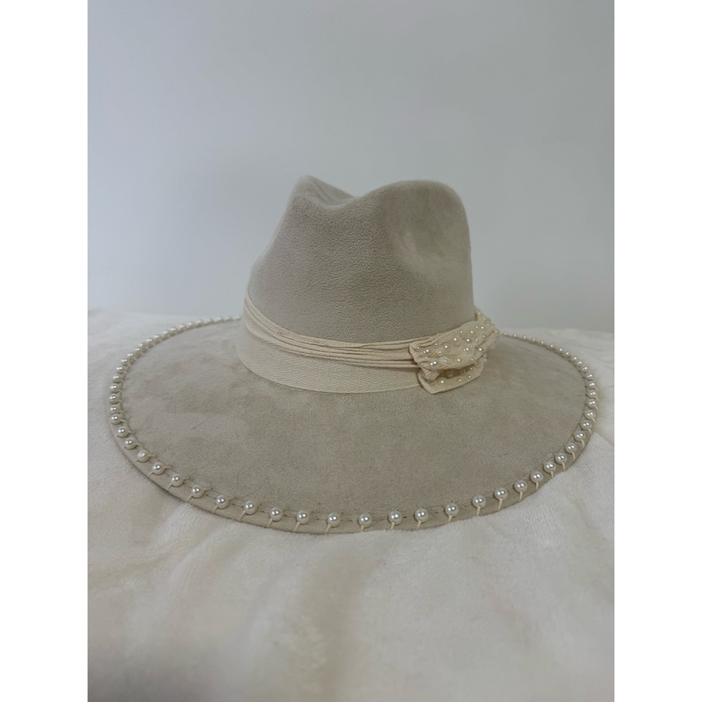 Pearl-Trim Cream Fedora Hat with Decorative Band